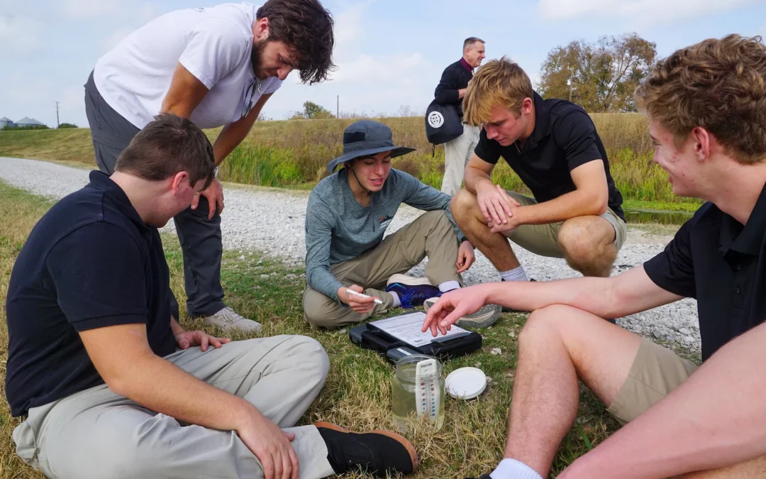 Partnership takes science beyond classroom